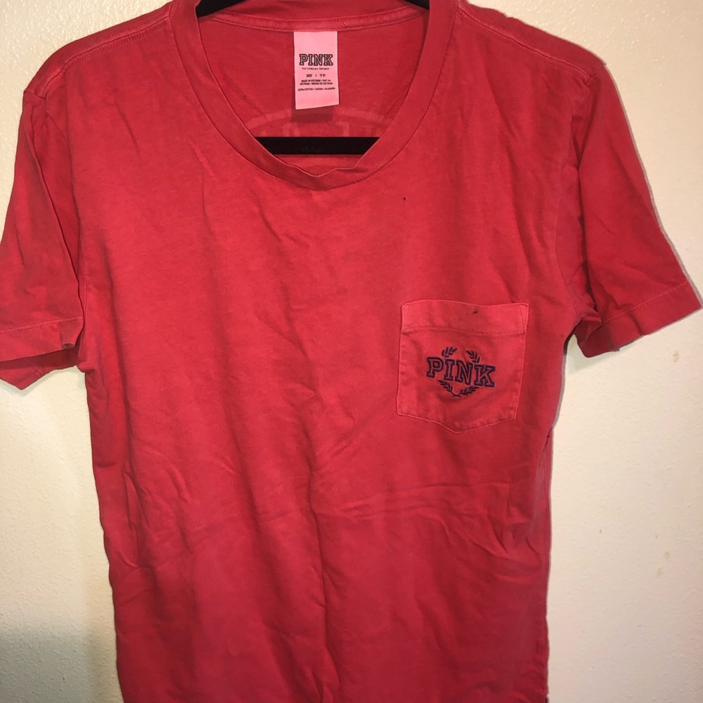PINK T-shirt